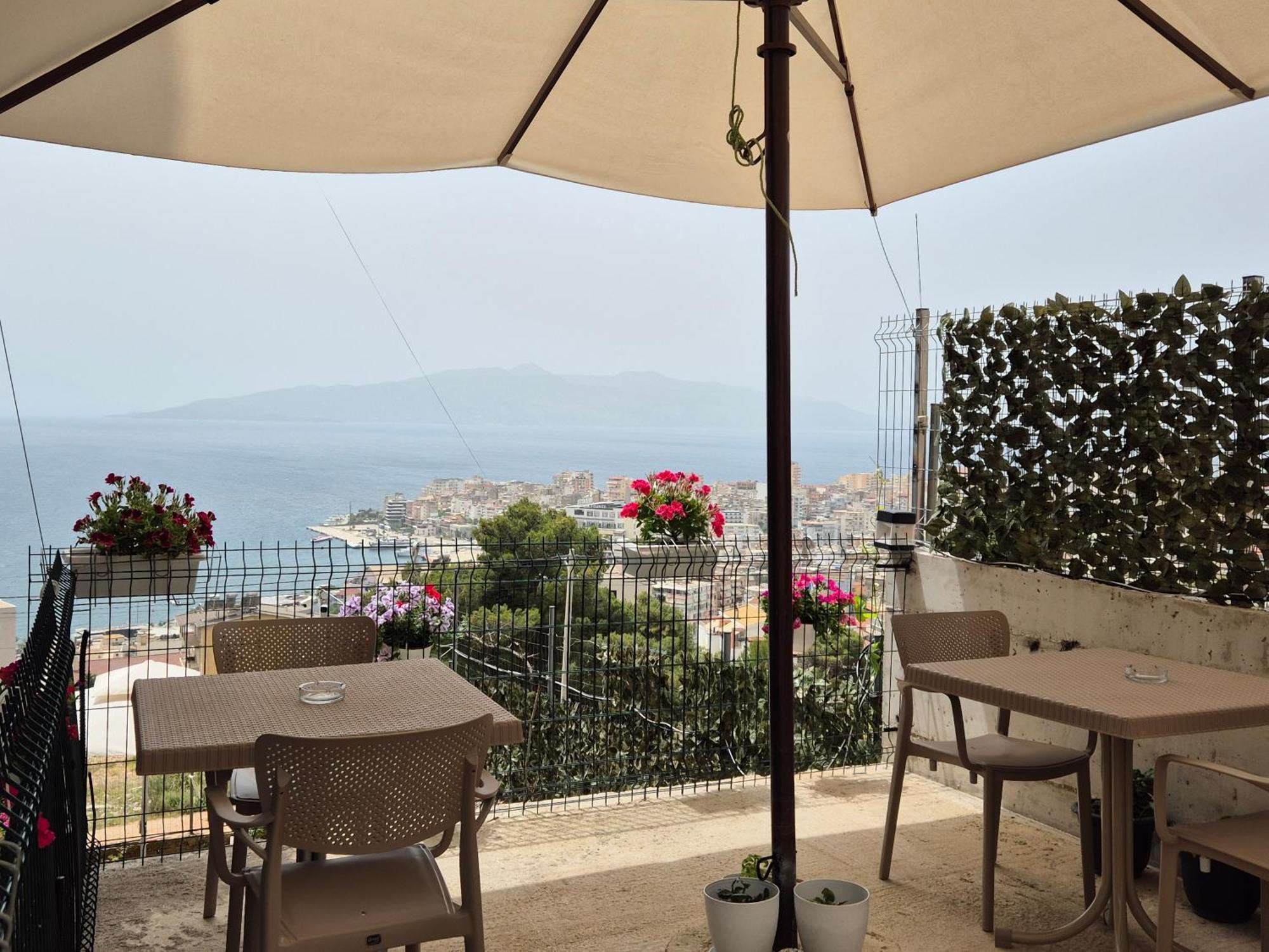 Villa Marsal Sarandë 外观 照片