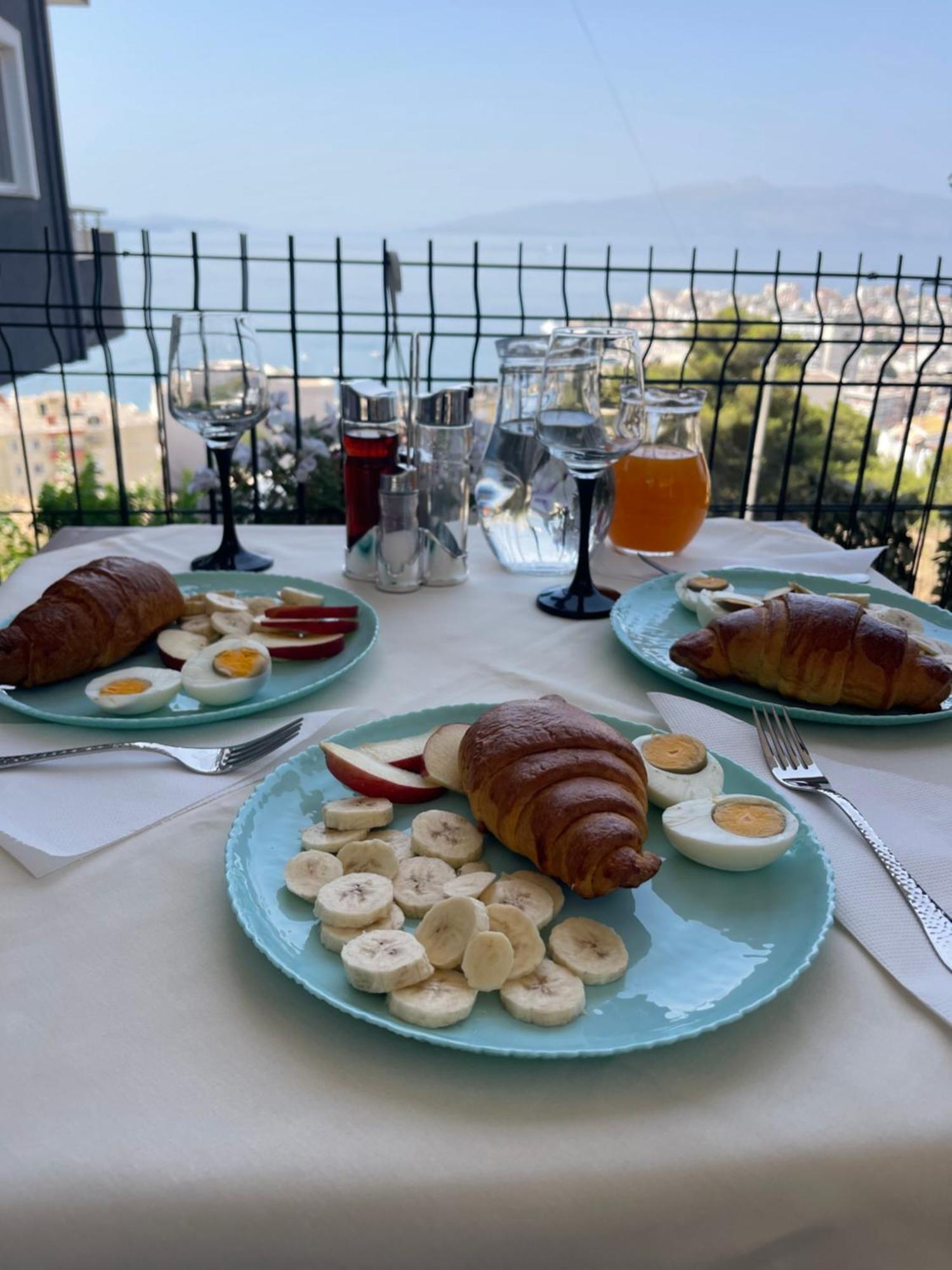 Villa Marsal Sarandë 外观 照片